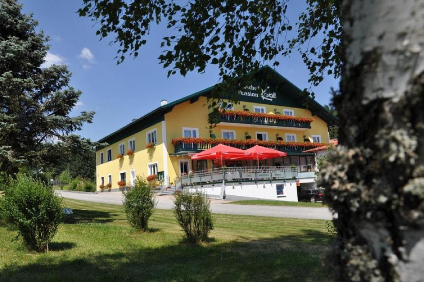 Cafe-Pension Kristall Hirschenwies Exterior photo